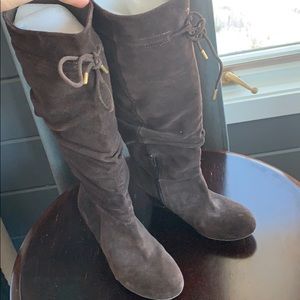 Brown suede wedge boot